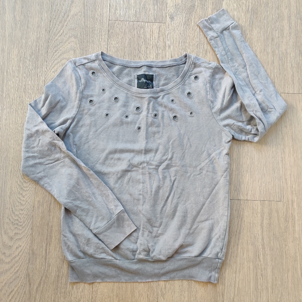 🔥4/$20 Blackpoppy Gray Pullover Lightweight Sweatshirt with Grommets